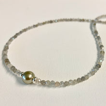 Load image into Gallery viewer, Lovely Labradorite