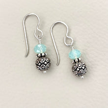 Load image into Gallery viewer, Fab Filigree