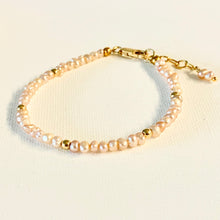 Load image into Gallery viewer, Pretty Pearls
